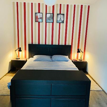 City Center Apartment Timisoara Ngoại thất bức ảnh